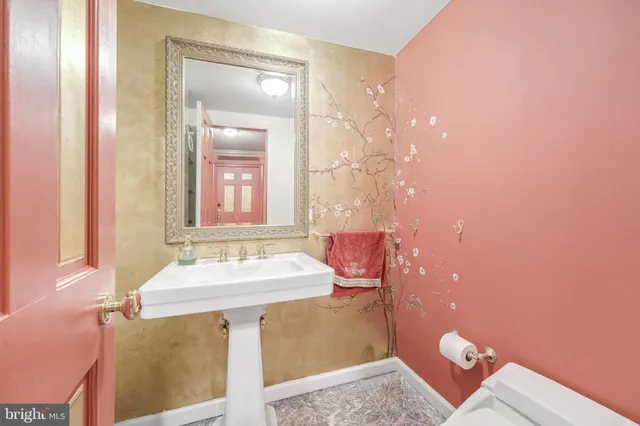 $649,900 | 800 25th Street Northwest, Unit 806, Washington, DC 20037