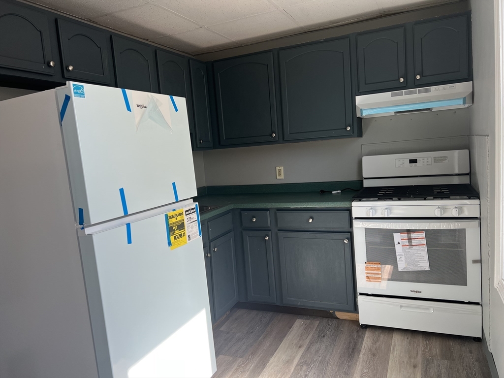 1017 Pine Street Fall River, MA 02723 - Photo 27 of 34