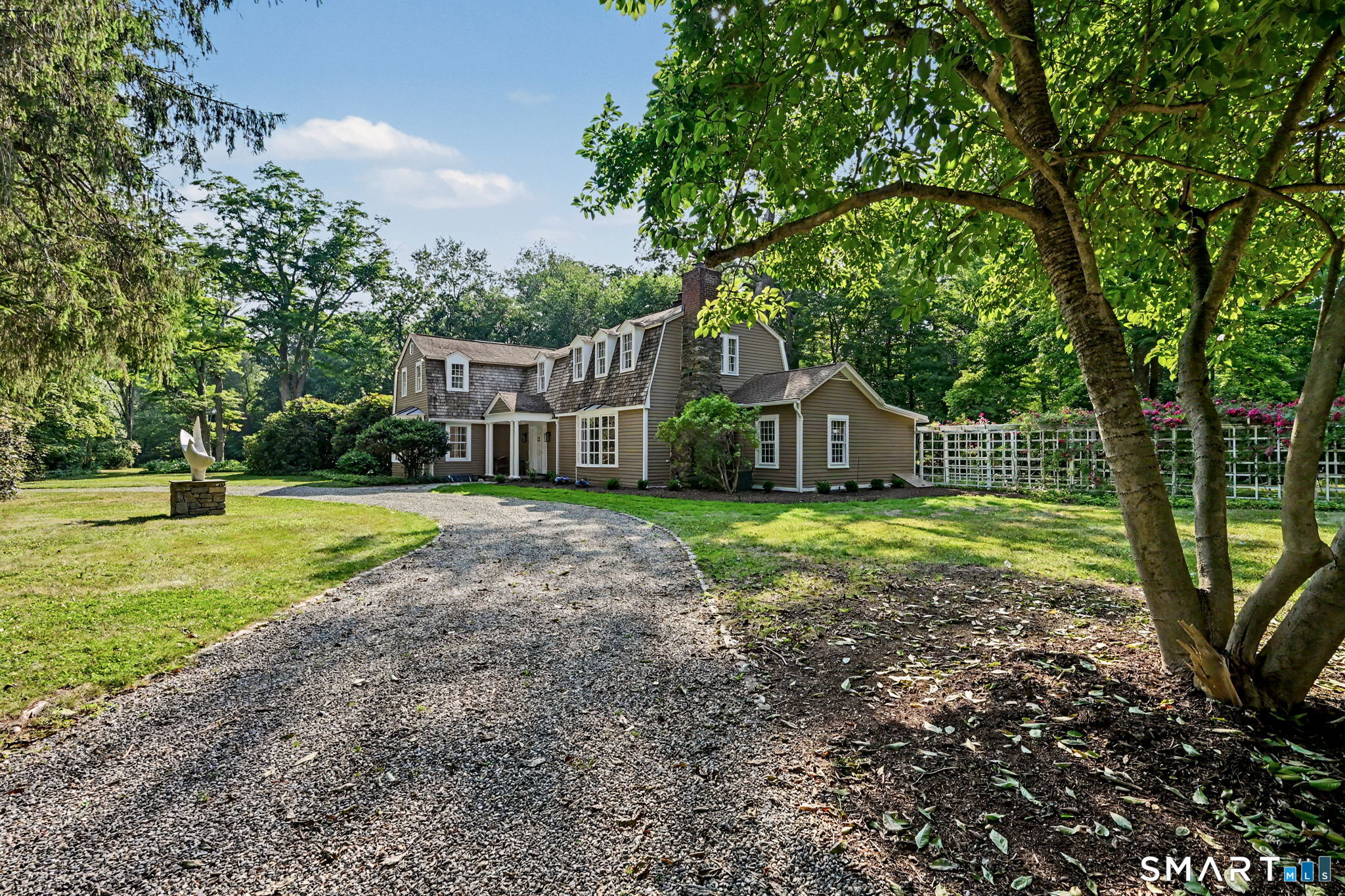 44 Redding Road Easton, CT 06612 - Photo 4 of 40