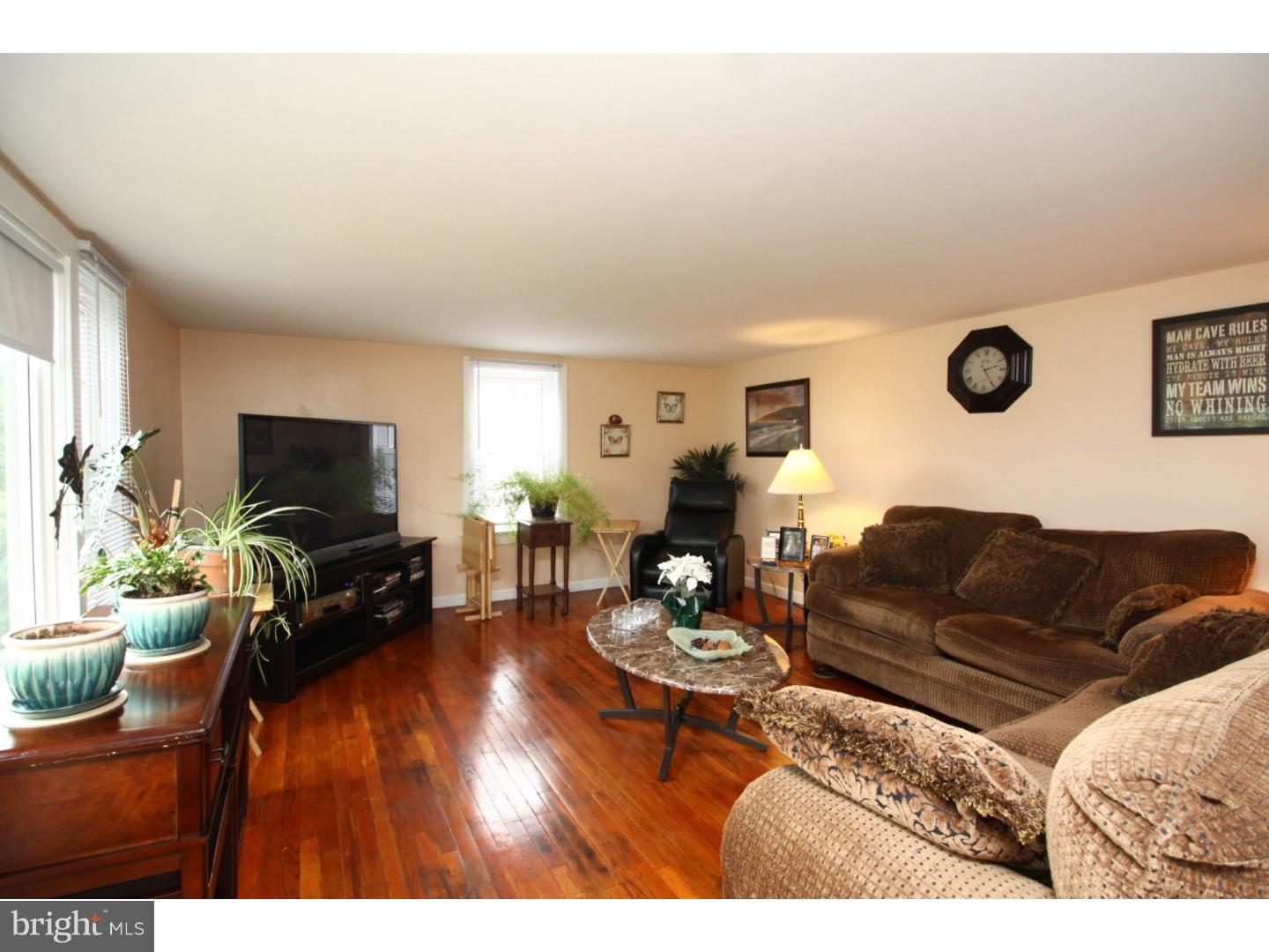 122 South Lippincott Avenue Maple Shade, NJ 08052 - Photo 13 of 24 Unit #2