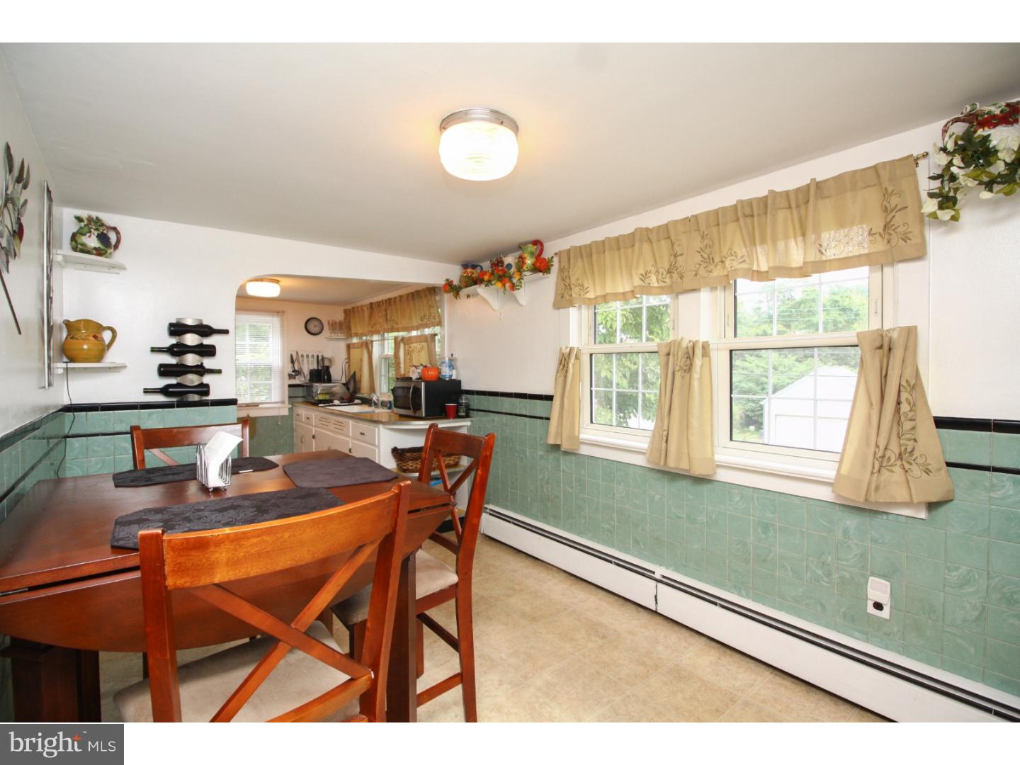 122 South Lippincott Avenue Maple Shade, NJ 08052 - Photo 15 of 24 Unit #2