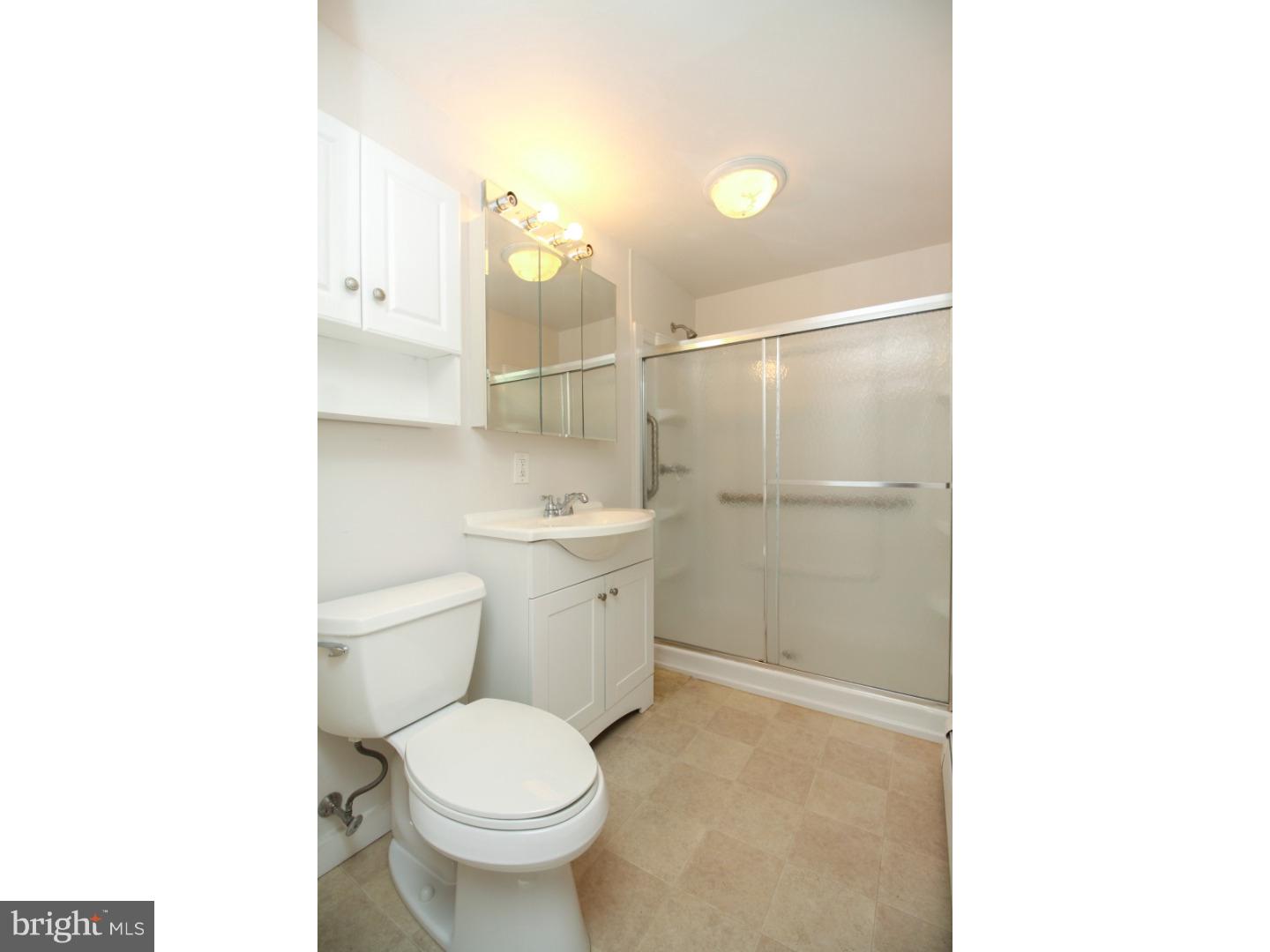 122 South Lippincott Avenue Maple Shade, NJ 08052 - Photo 10 of 24 Unit #1