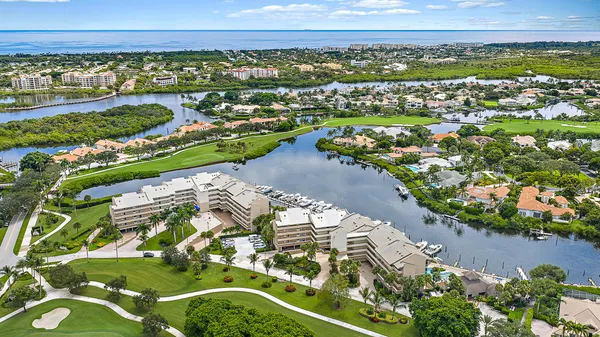 $850,000 | 16910 Bay Street, Unit E204, Jupiter, FL 33477