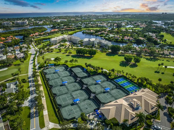 $850,000 | 16910 Bay Street, Unit E204, Jupiter, FL 33477