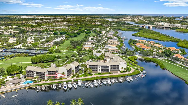 $850,000 | 16910 Bay Street, Unit E204, Jupiter, FL 33477