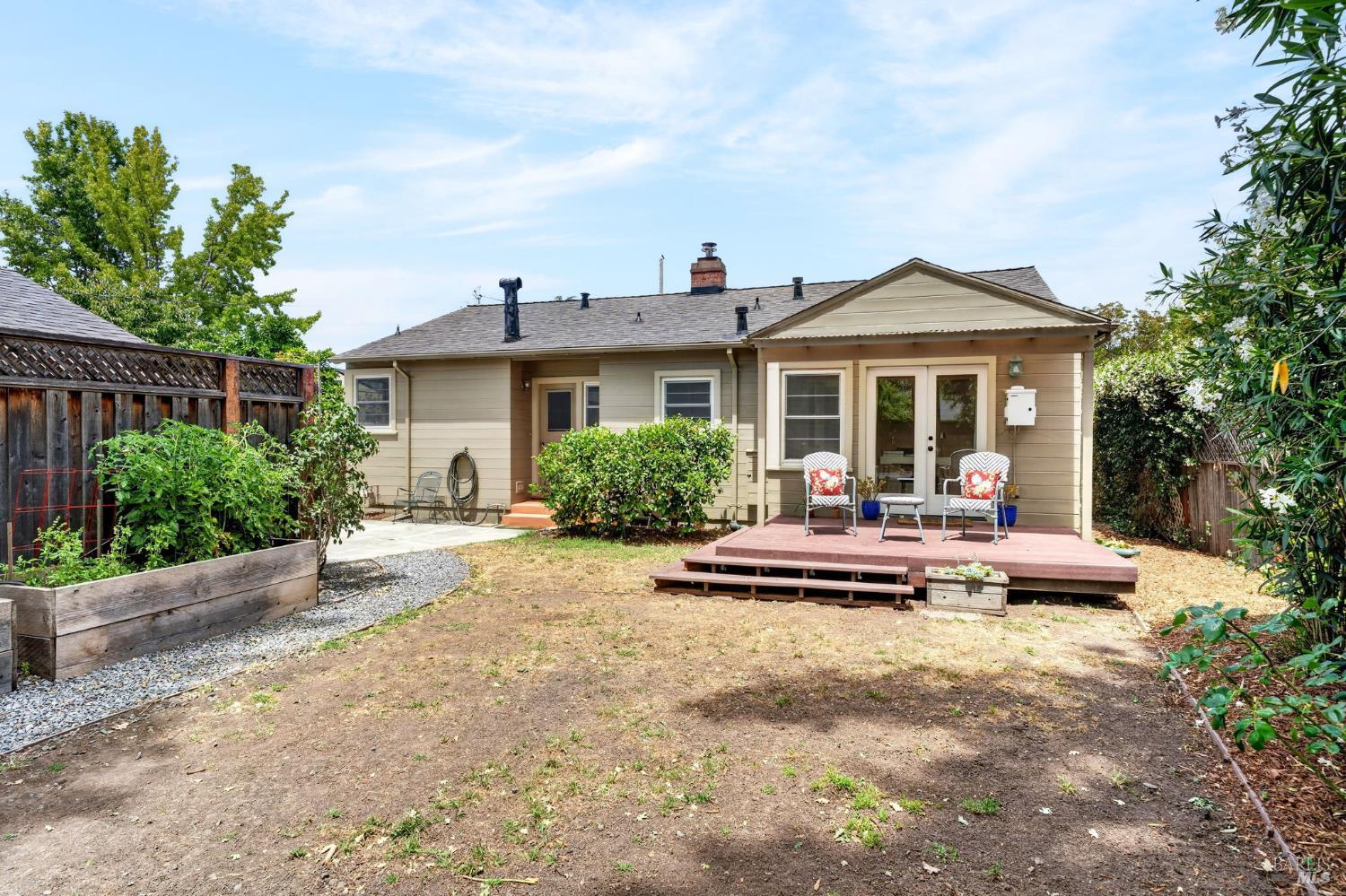 2022 Augustan Avenue Santa Rosa, CA 95404 - Photo 21 of 30