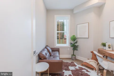 $525,000 | 933 N Street Northwest, Unit 407, Washington, DC 20001