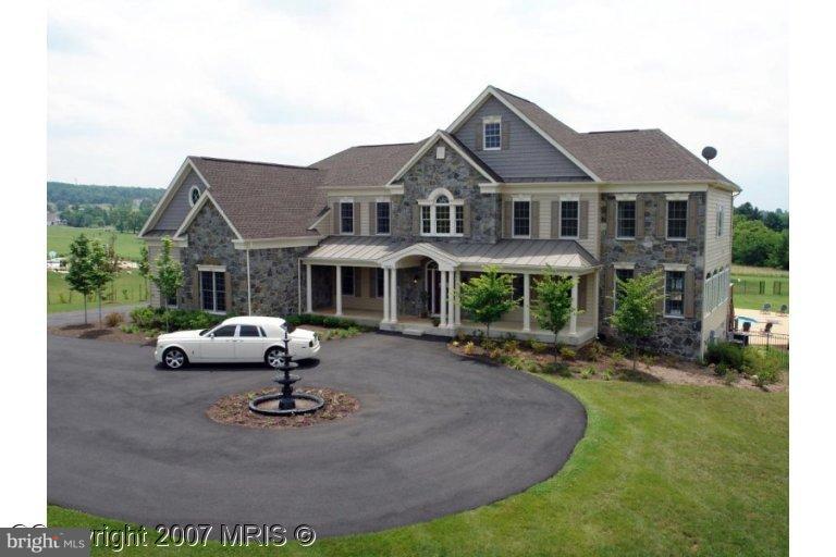 41019 Stumptown Road Waterford, VA 20197 - Photo 1 of 6 Exterior (Main)
