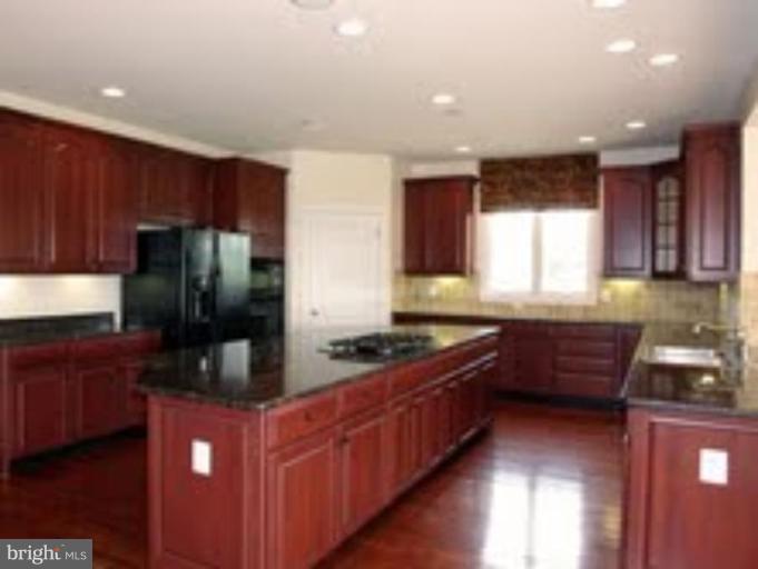 41019 Stumptown Road Waterford, VA 20197 - Photo 4 of 6 Kitchen