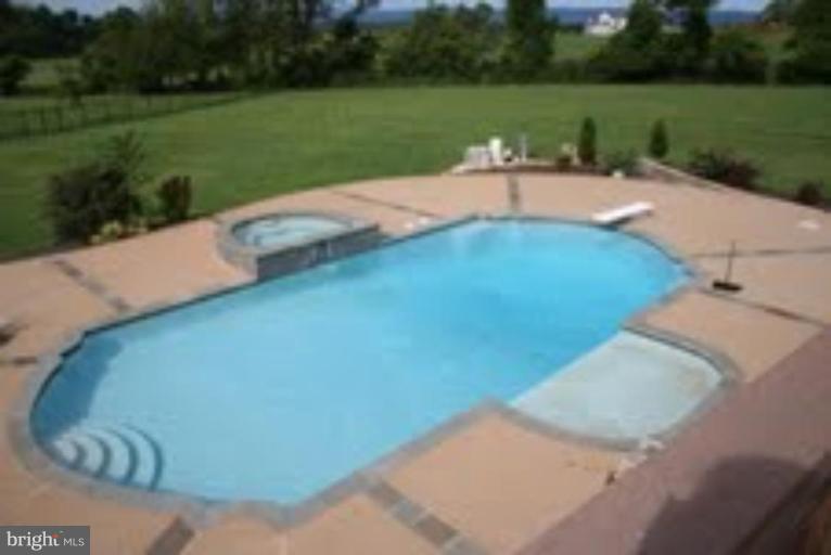 41019 Stumptown Road Waterford, VA 20197 - Photo 6 of 6 Swimming Pool 2