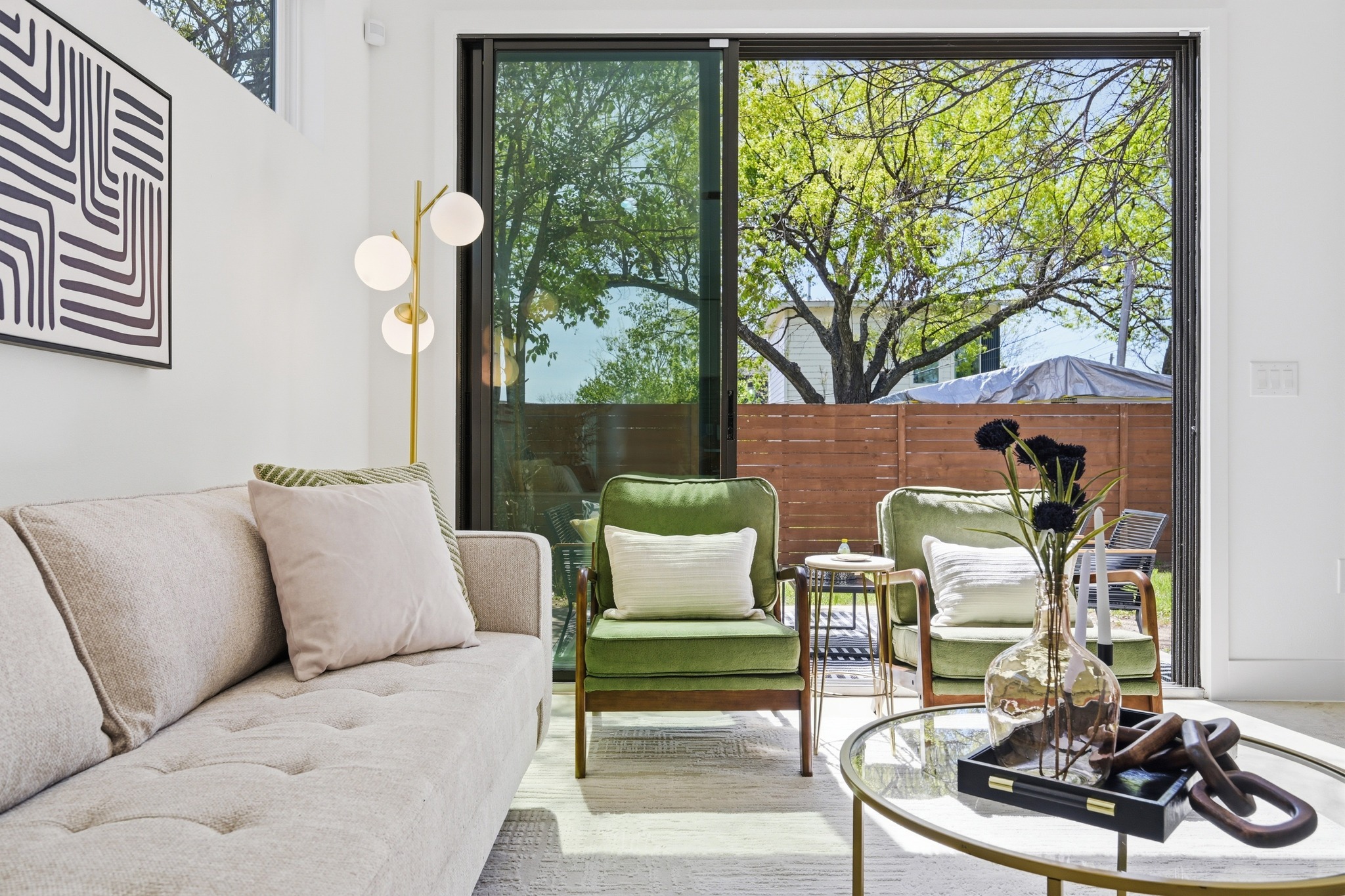 1805 Tillery Street Austin, TX 78721 - Photo 12 of 23 View of sitting room