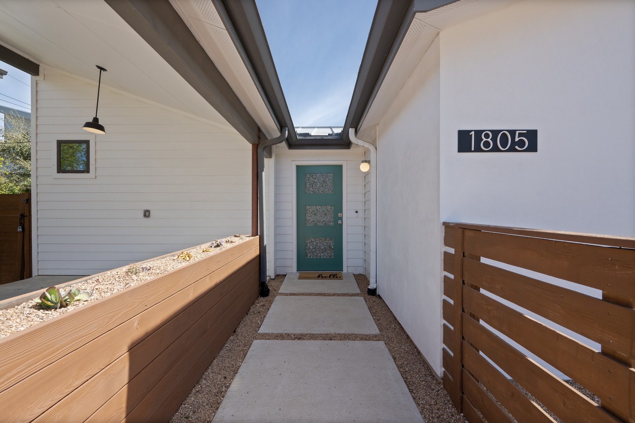 1805 Tillery Street Austin, TX 78721 - Photo 23 of 23 View of exterior entry