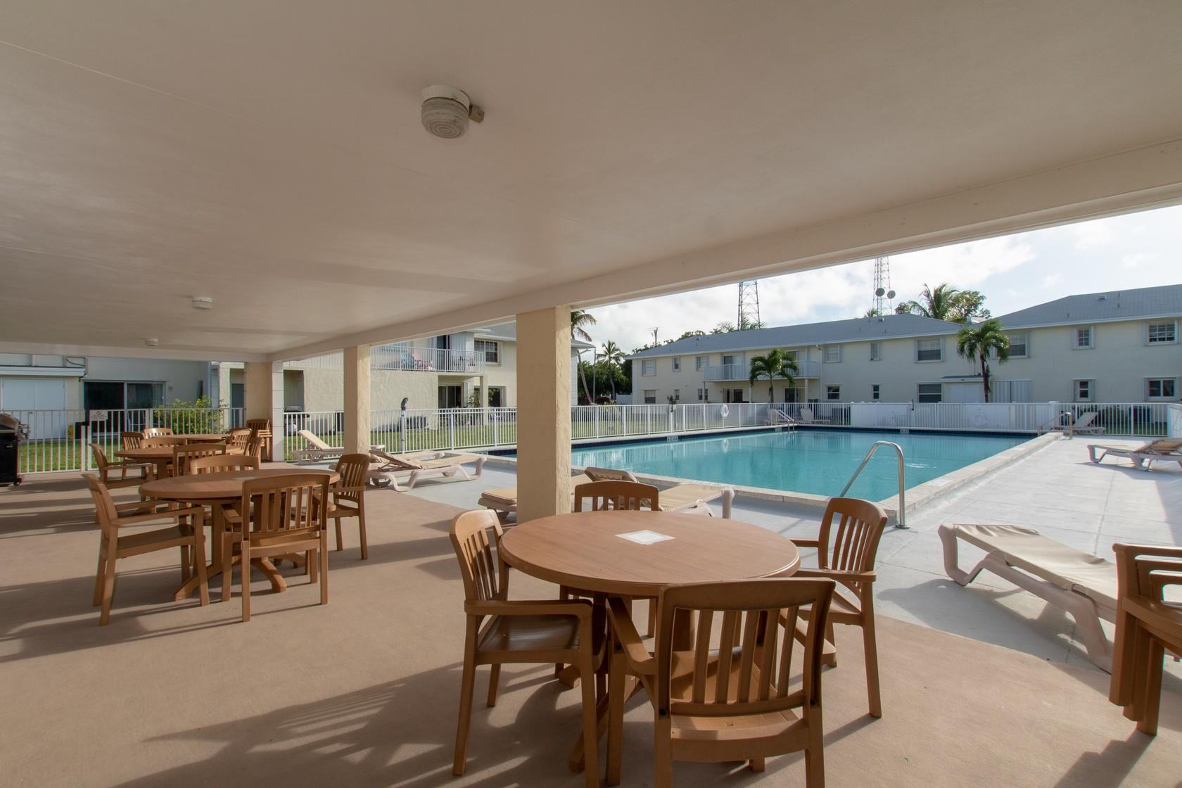 40 High Point Road, Unit A106 Tavernier, FL 33070 - Photo 32 of 35 Pool
