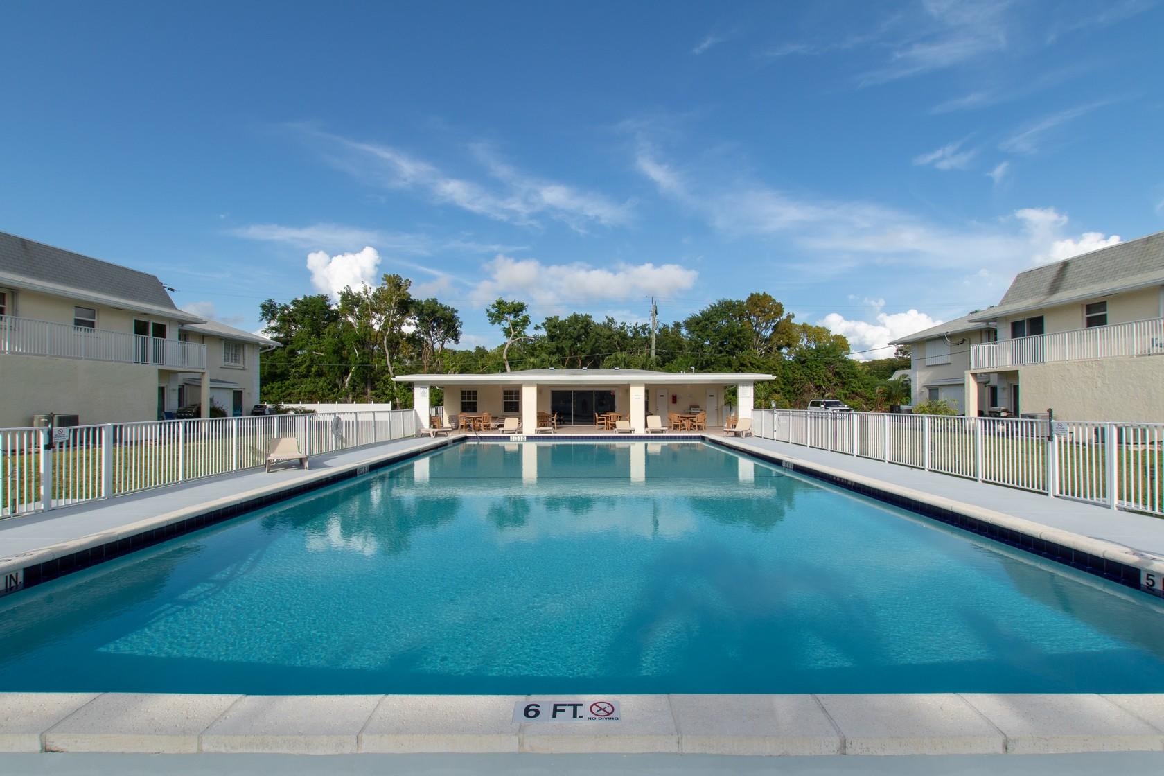 40 High Point Road, Unit A106 Tavernier, FL 33070 - Photo 34 of 35 Pool and Club House