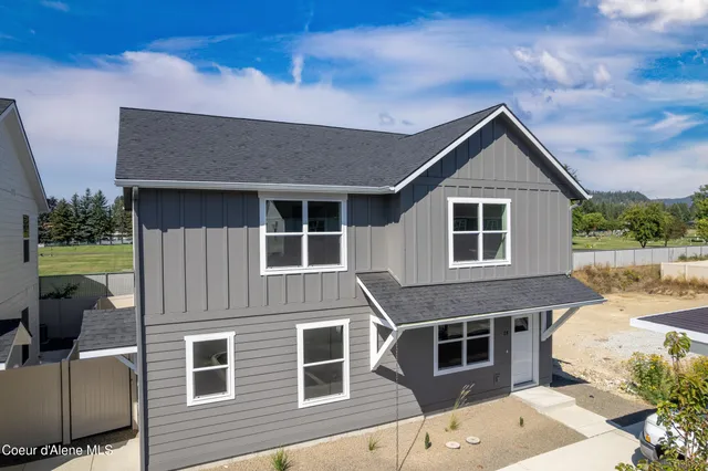 $270,000 | 28 Potlatch Loop, Priest River, ID 83856