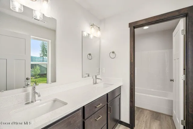 $270,000 | 28 Potlatch Loop, Priest River, ID 83856