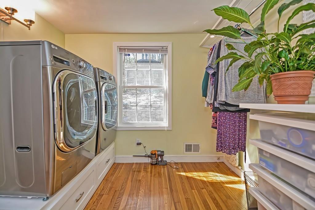 1172 Edgell Road Framingham, MA 01701 - Photo 19 of 39 Gallery Image 19