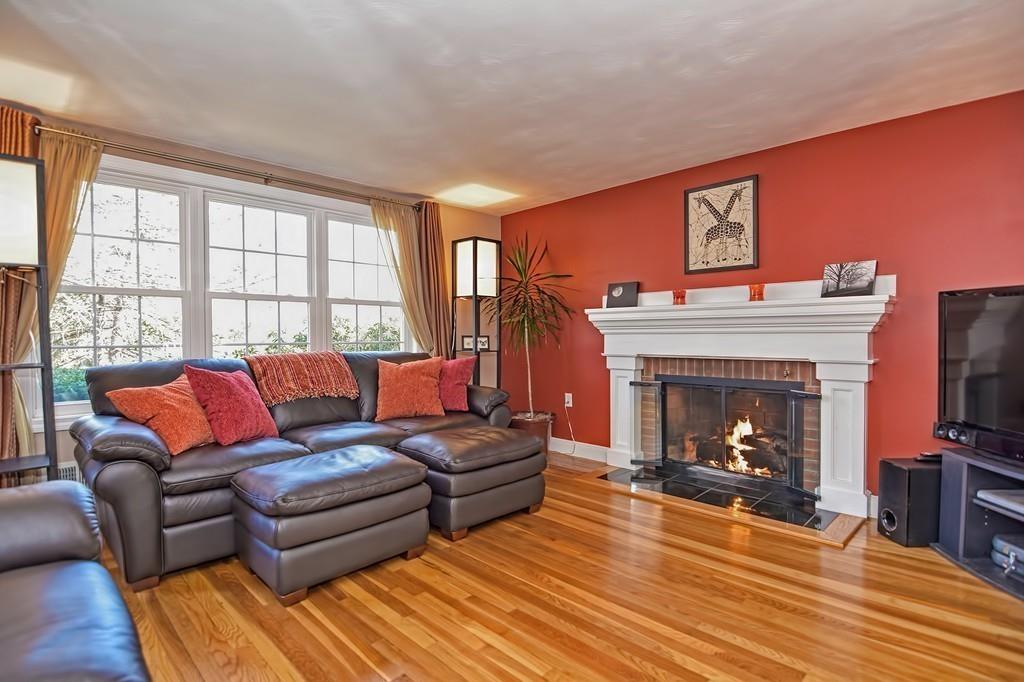 1172 Edgell Road Framingham, MA 01701 - Photo 4 of 39 Gallery Image 4