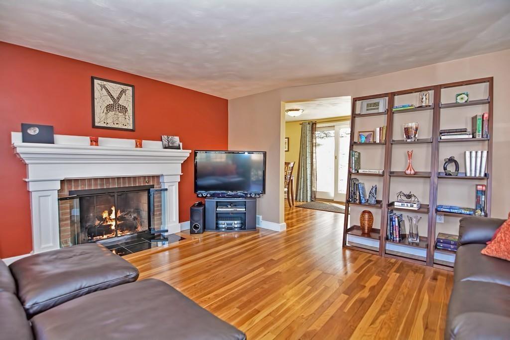 1172 Edgell Road Framingham, MA 01701 - Photo 5 of 39 Gallery Image 5