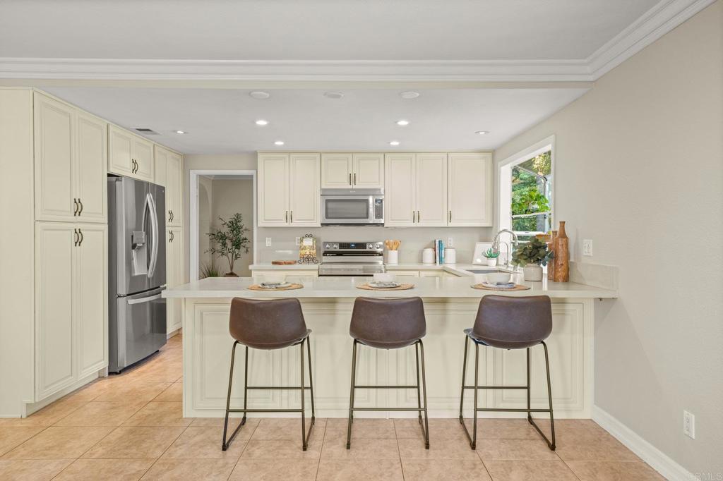 2702 Jacaranda Avenue Carlsbad, CA 92009 - Photo 12 of 52