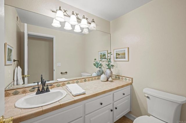 $1,945,000 | 2702 Jacaranda Avenue, Carlsbad, CA 92009