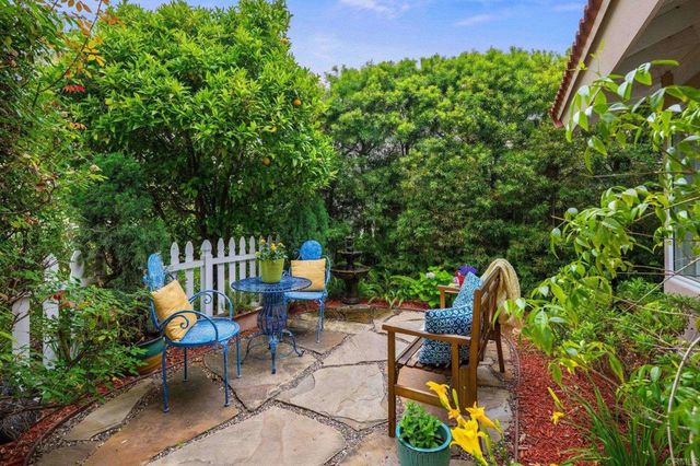 $1,945,000 | 2702 Jacaranda Avenue, Carlsbad, CA 92009