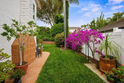 $1,945,000 | 2702 Jacaranda Avenue, Carlsbad, CA 92009