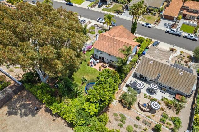 $1,945,000 | 2702 Jacaranda Avenue, Carlsbad, CA 92009
