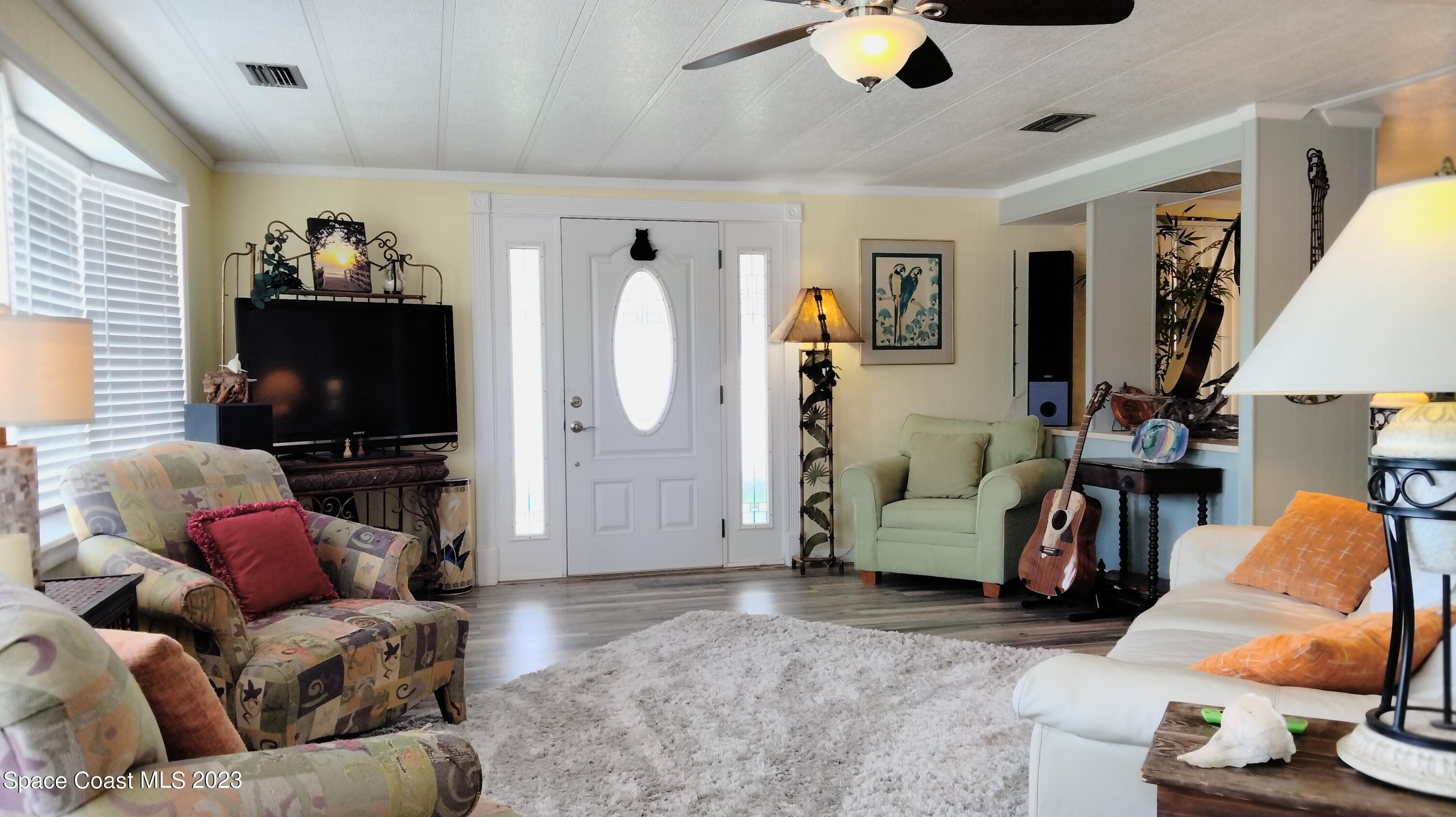 1748 Mango Street Northeast Palm Bay, FL 32905 - Photo 11 of 29 IMG20230724-011