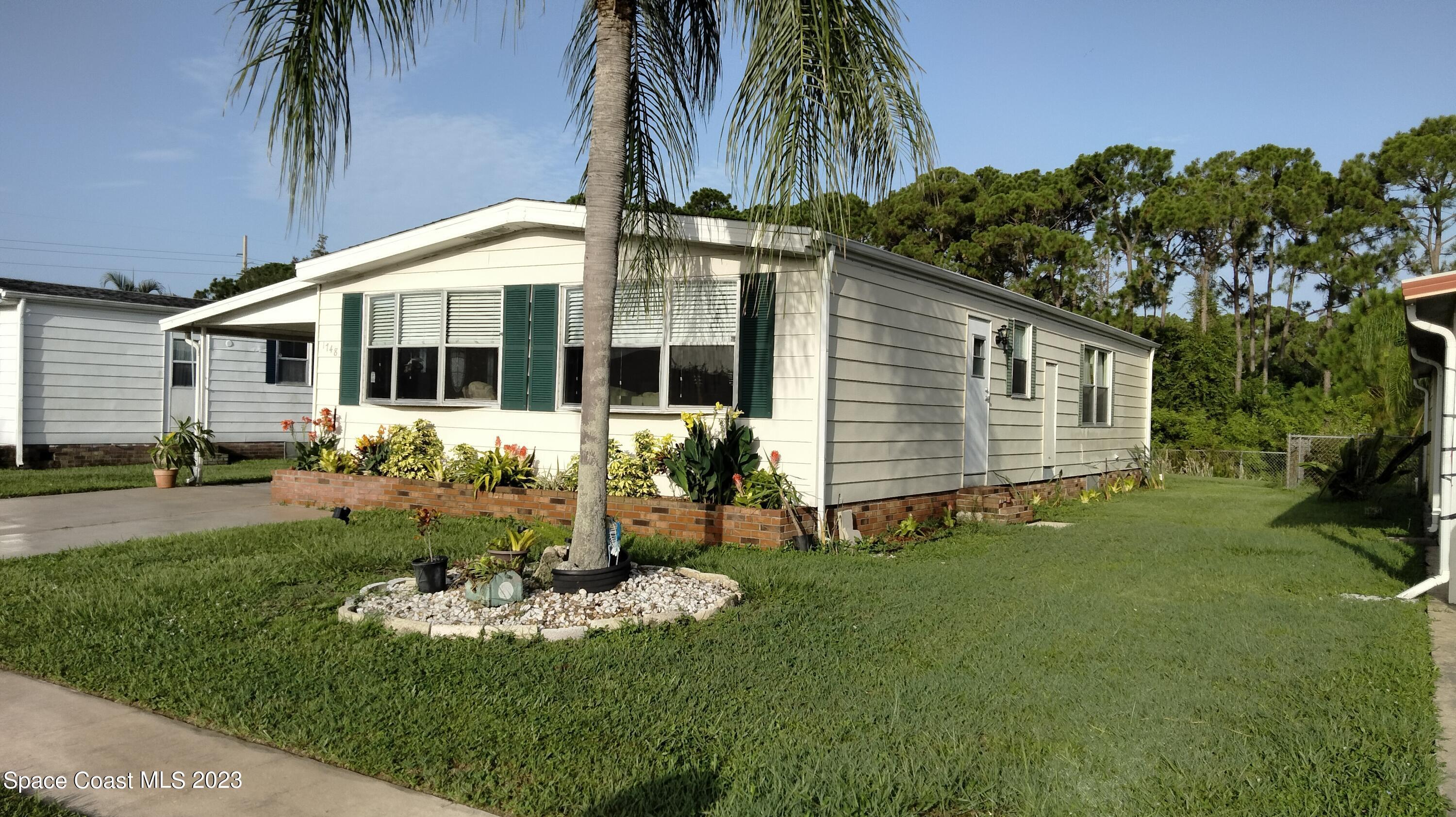 1748 Mango Street Northeast Palm Bay, FL 32905 - Photo 3 of 29 IMG20230724-002
