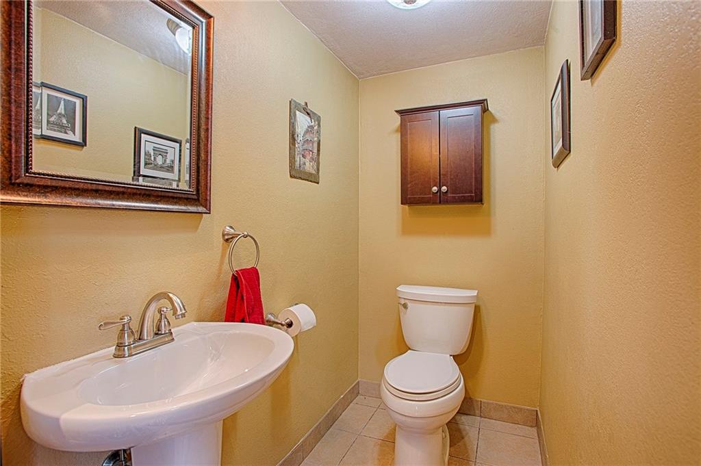 353-355 Big Elk Road Dillon, CO 80435 - Photo 13 of 26 Gallery Image 13