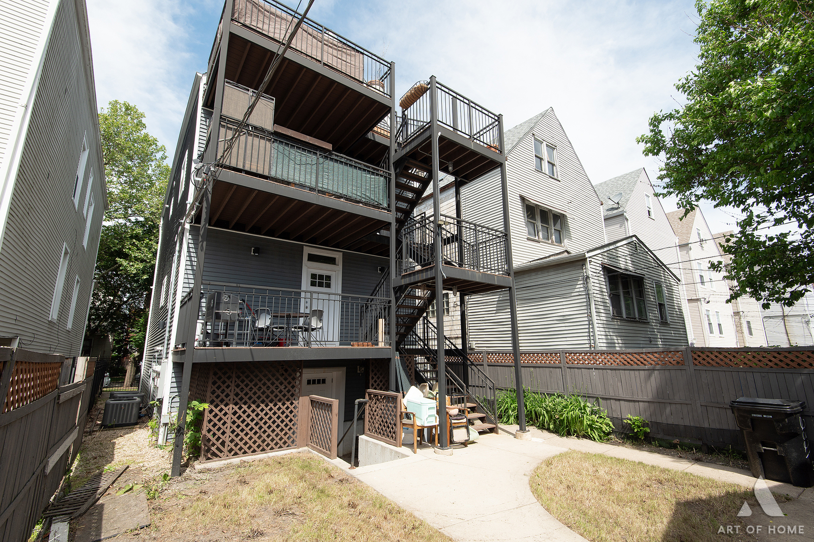 2821 North Springfield Avenue Chicago, IL 60618 - Photo 47 of 49