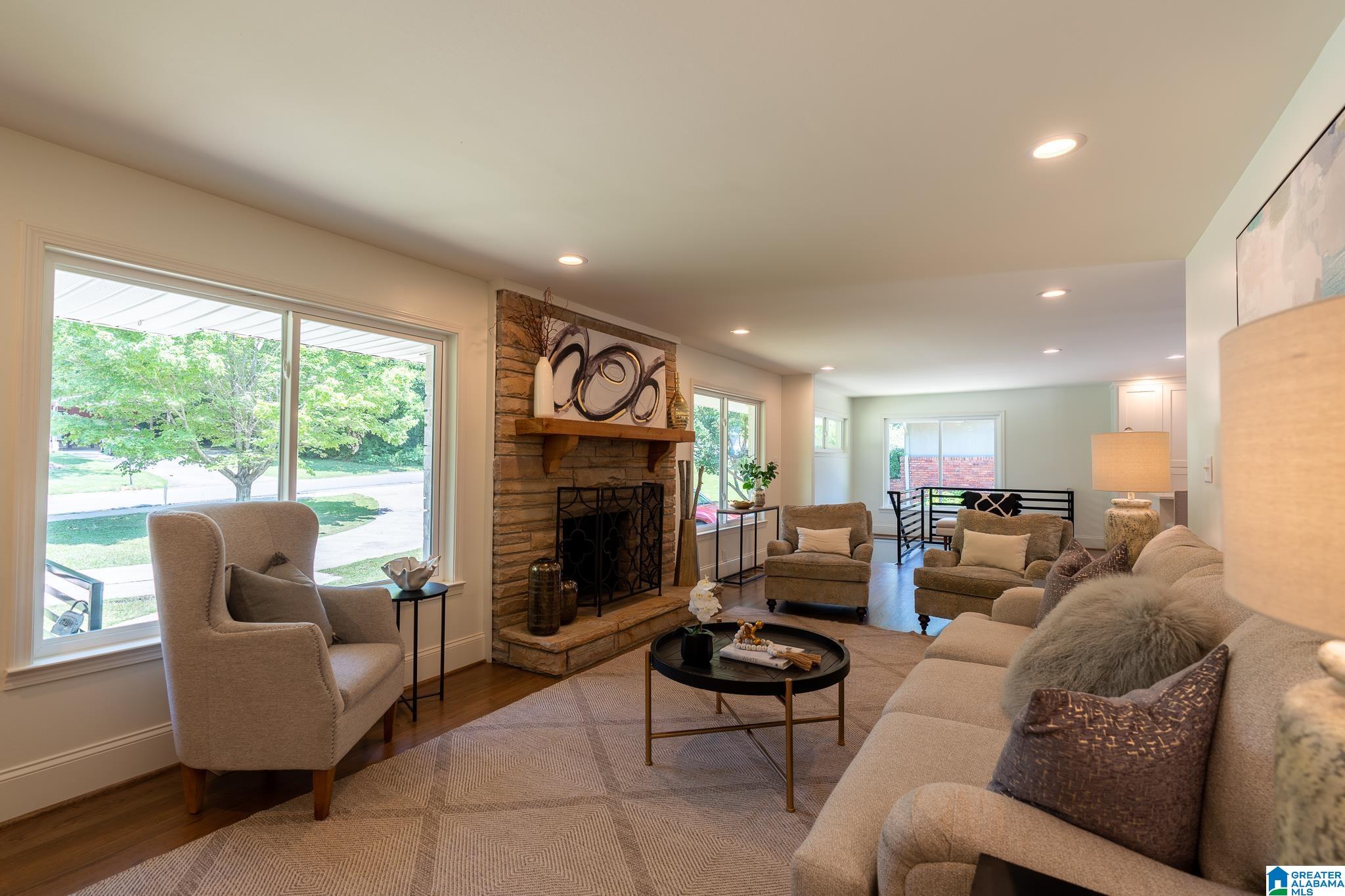 1915 Canyon Road Birmingham, AL 35216 - Photo 5 of 48