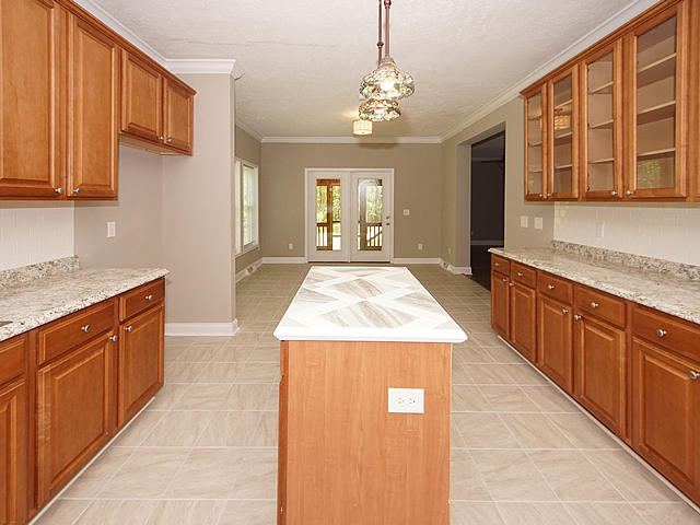 570 County Rd S-18-349 Ridgeville, SC 29472 - Photo 14 of 44 Open to Dining Area