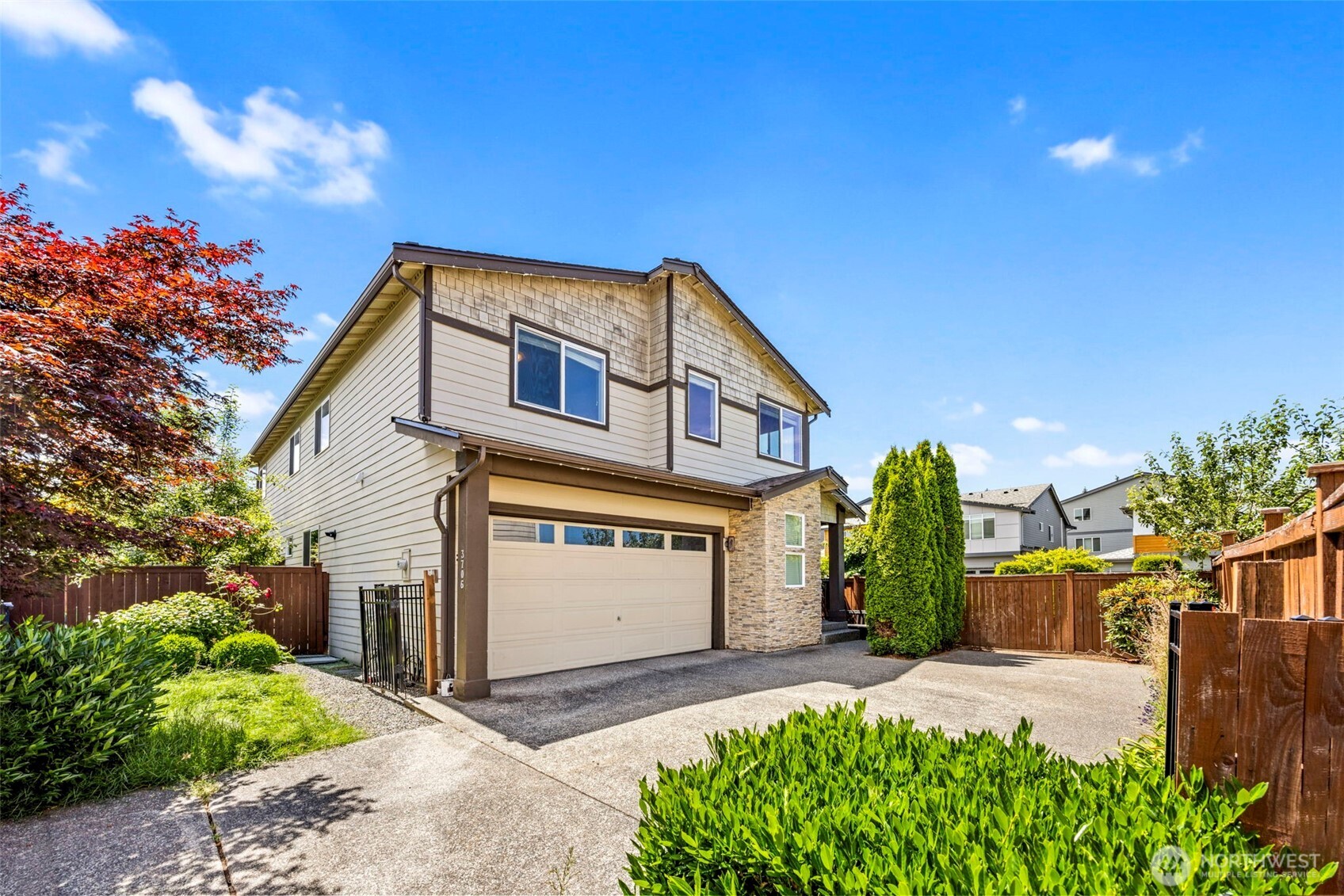 3706 193rd Place Southeast Bothell, WA 98012 - Photo 2 of 39