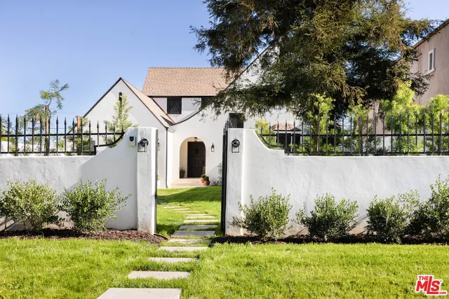 $2,495,000 | 1284 South Orange Drive, Los Angeles, CA 90019