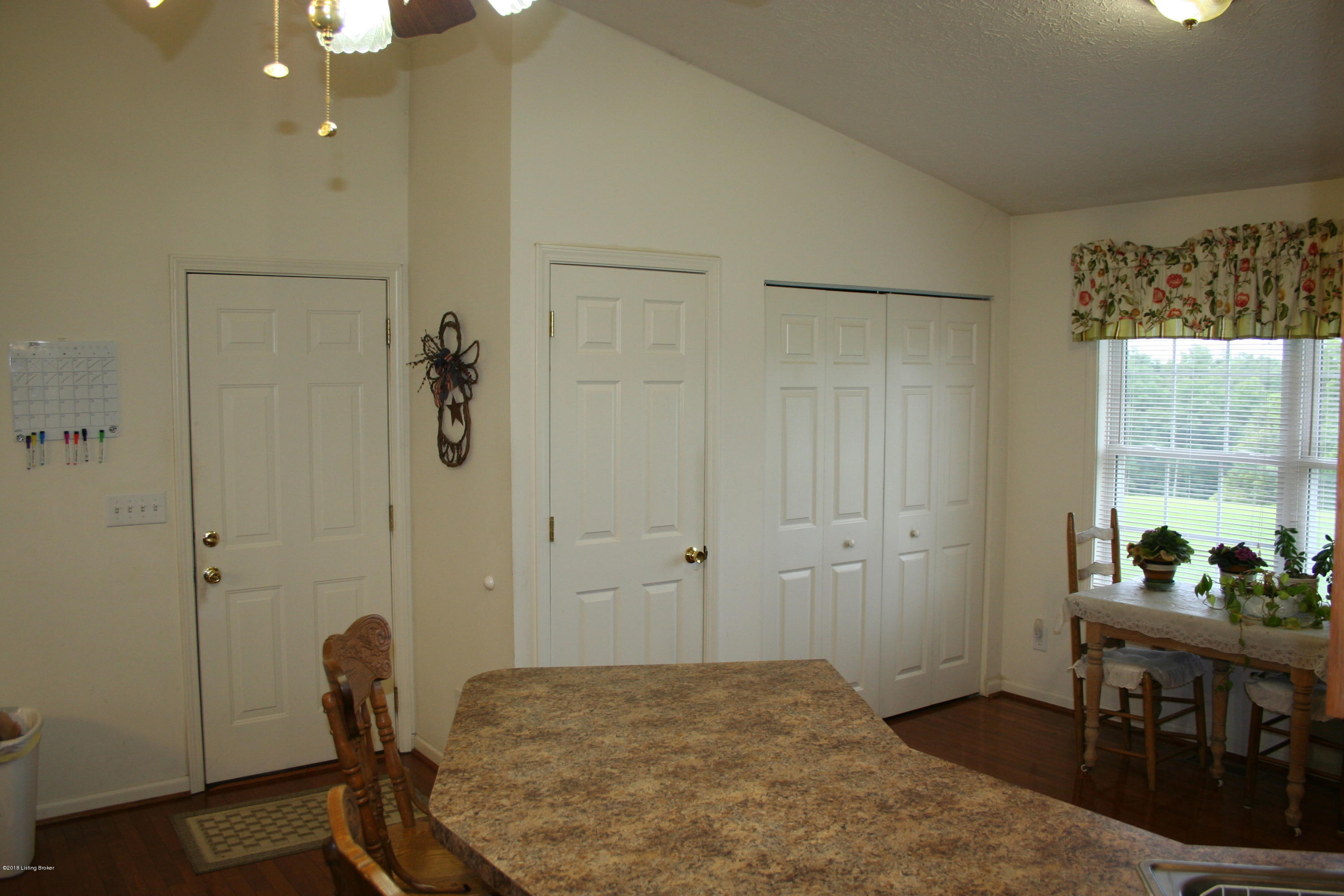1540 Ashby Road Lawrenceburg, KY 40342 - Photo 9 of 47 8