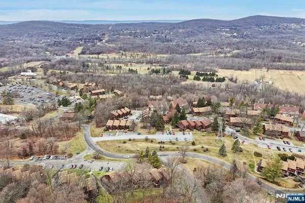 $205,000 | 1 Deer Valley Lane, Unit 3, Vernon, NJ 07462