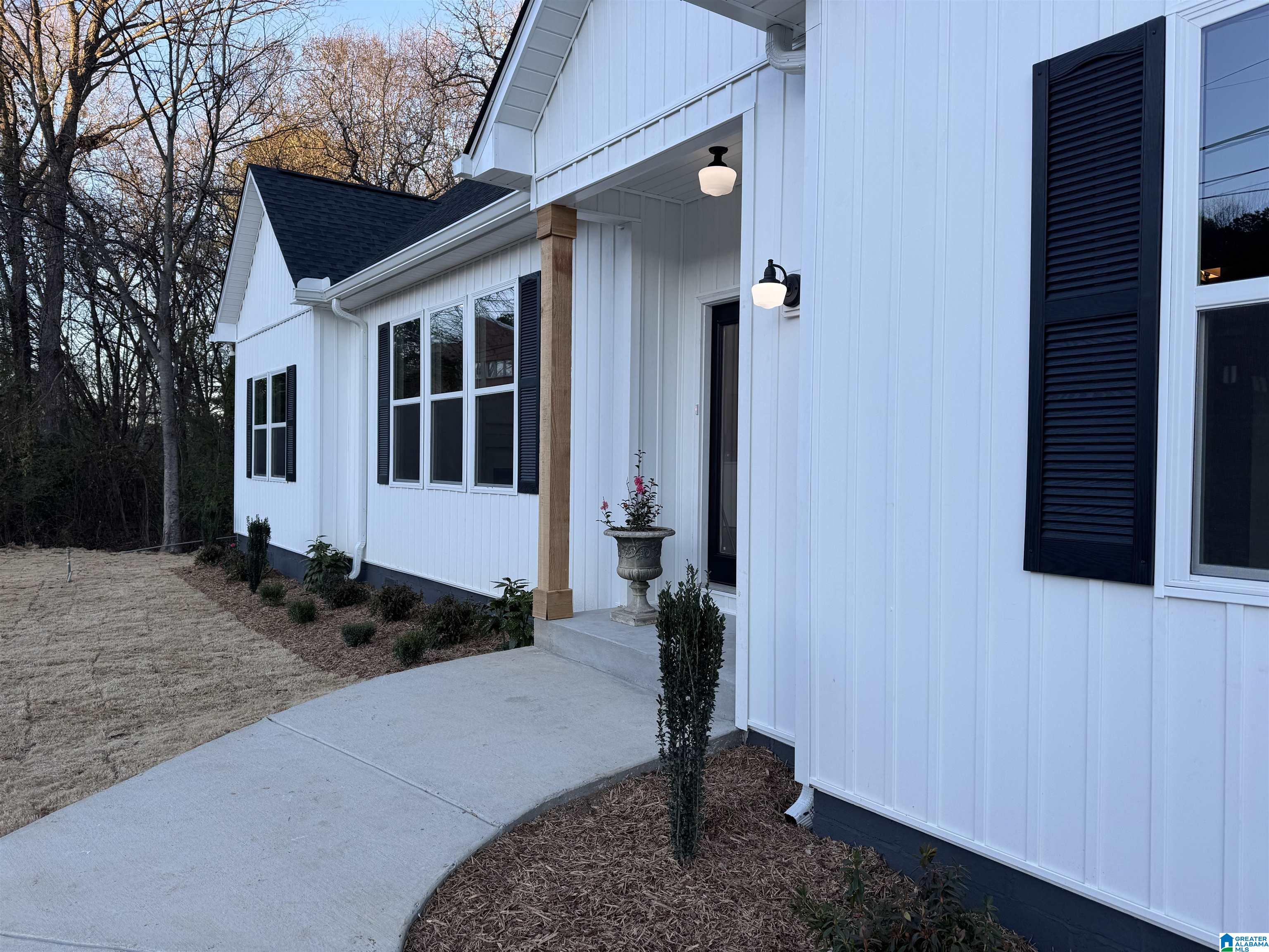 190 3rd Street Helena, AL 35080 - Photo 1 of 16
