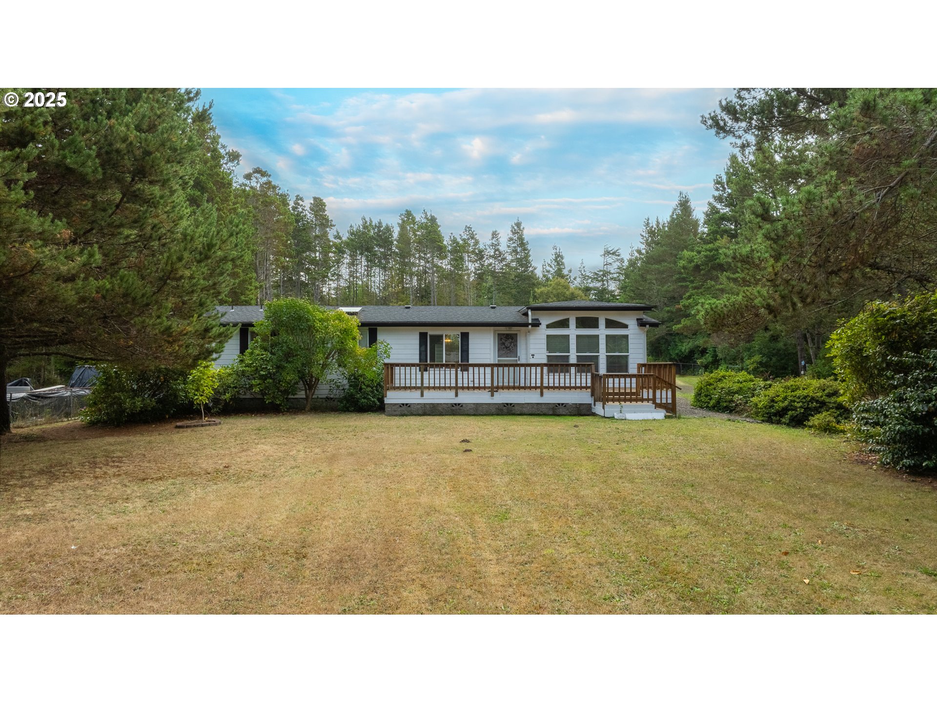 63673 Wallace Road Coos Bay, OR 97420 - Photo 2 of 41 Gallery Image 2