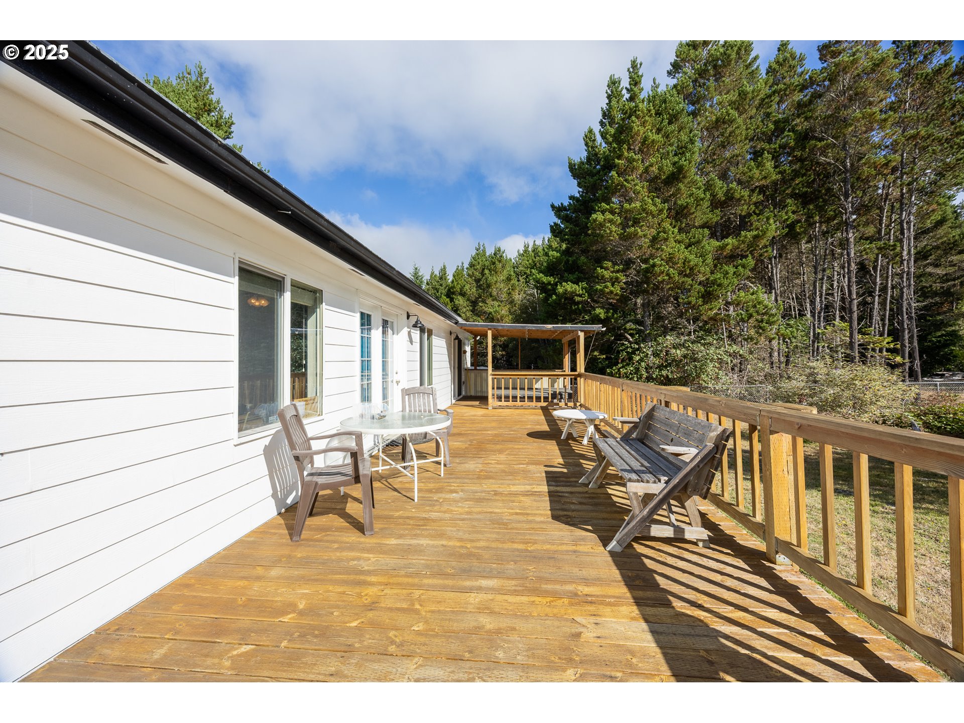 63673 Wallace Road Coos Bay, OR 97420 - Photo 5 of 41 Gallery Image 5