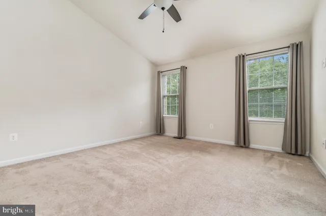 $2,395 | 322 Tree Line Drive, Fredericksburg, VA 22405