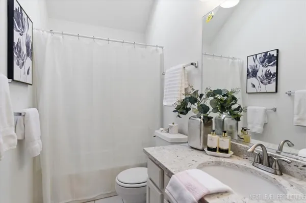 $550,000 | 1770 Fox Mead Court, Montgomery, IL 60538