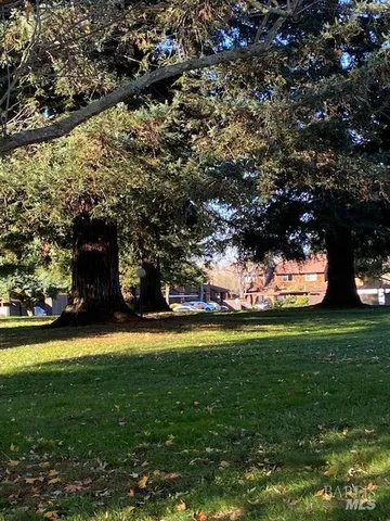 $530,000 | 1565 Parkway Drive, Rohnert Park, CA 94928