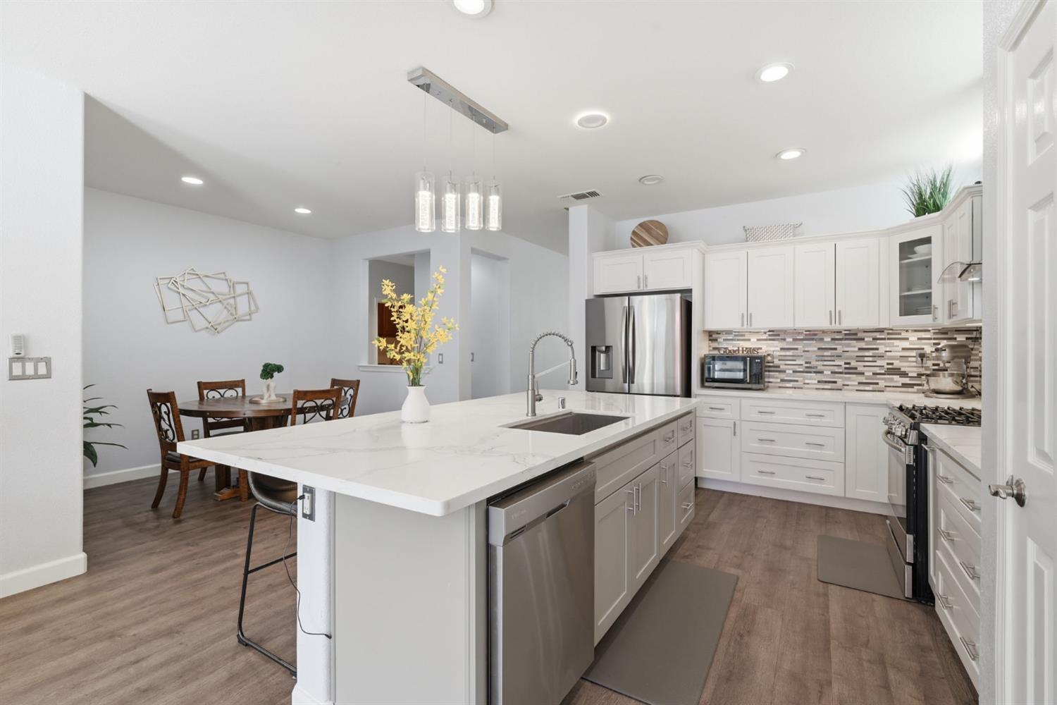 11744 Mani Circle Rancho Cordova, CA 95742 - Photo 14 of 48