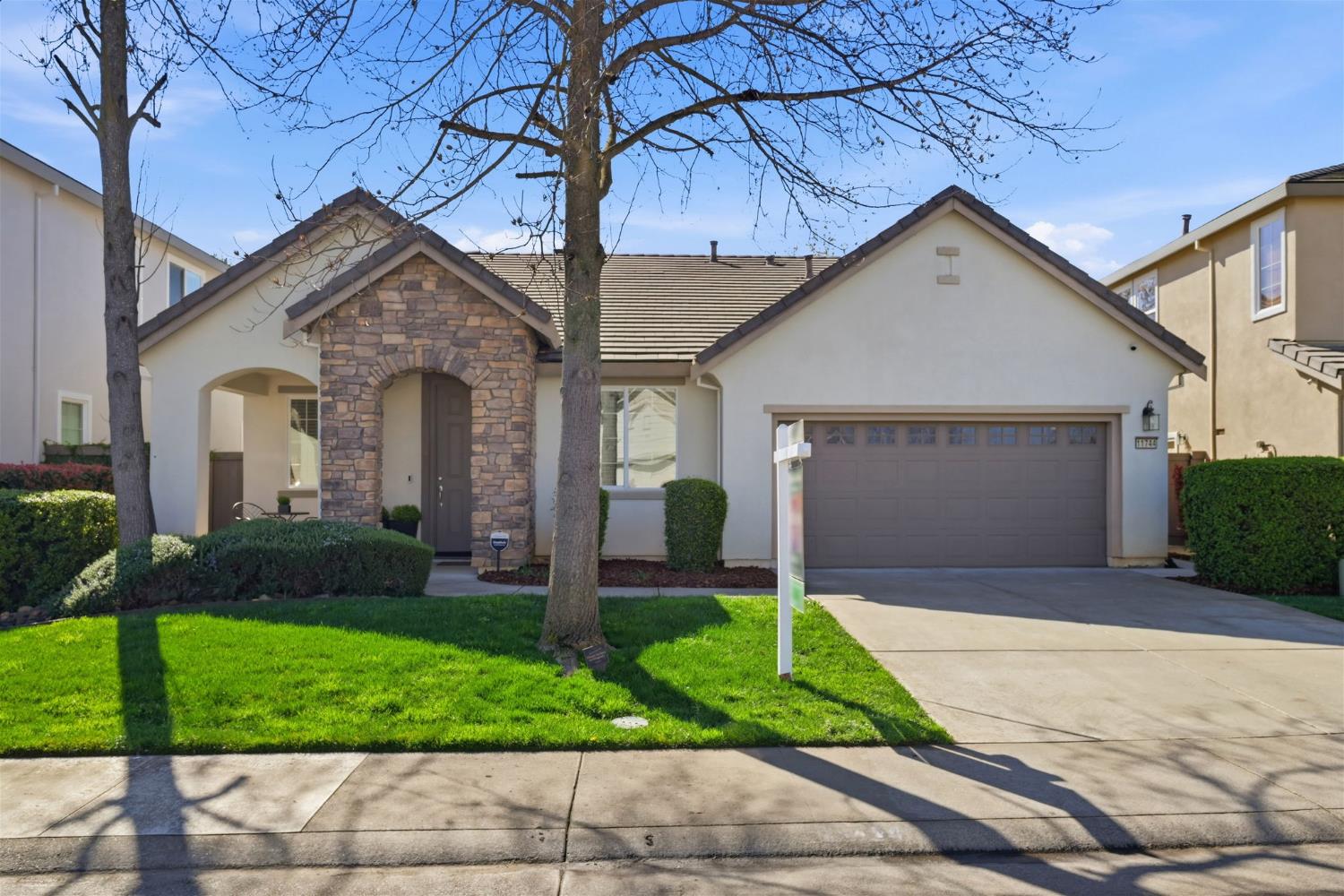 11744 Mani Circle Rancho Cordova, CA 95742 - Photo 3 of 48