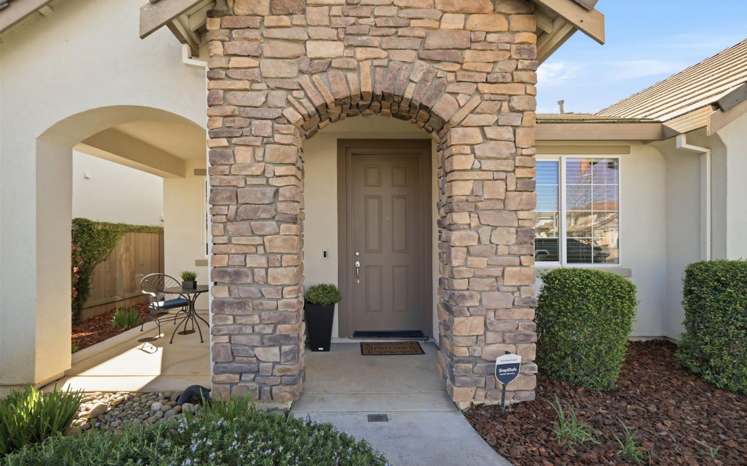 11744 Mani Circle Rancho Cordova, CA 95742 - Photo 6 of 48