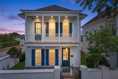 $585,000 | 584 Bocage Court, Covington, LA 70433