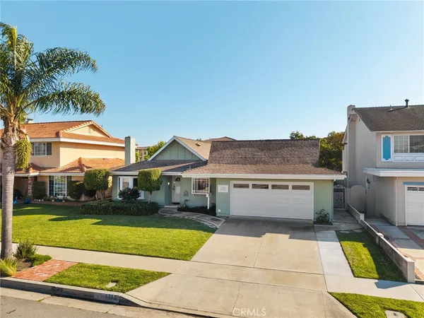 $5,975 | 5302 Kenilworth Drive, Huntington Beach, CA 92649