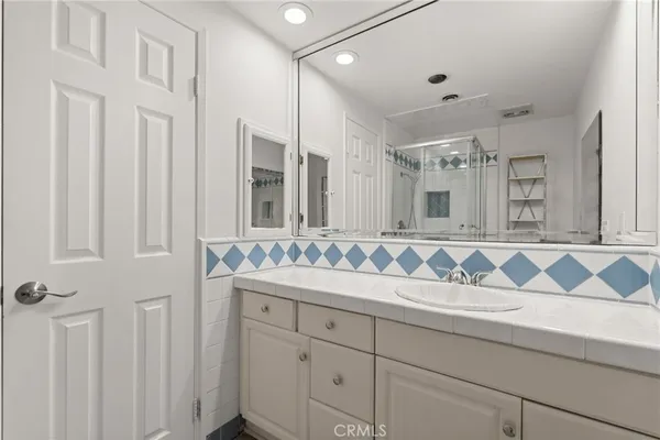 $5,975 | 5302 Kenilworth Drive, Huntington Beach, CA 92649